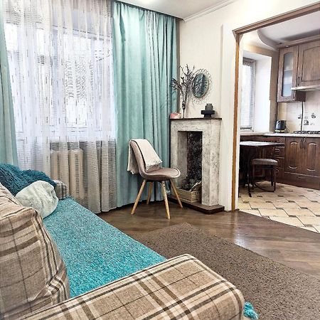 Бирюзовый Стиль Chernihiv Luaran gambar
